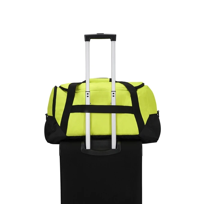 American Tourister Urban Groove UG23 Duffle Sport black/lime green American Tourister Urban Groove UG23 Duffle Sport Black/lime Green -Mode Tassen Verkoopwinkel image 2448