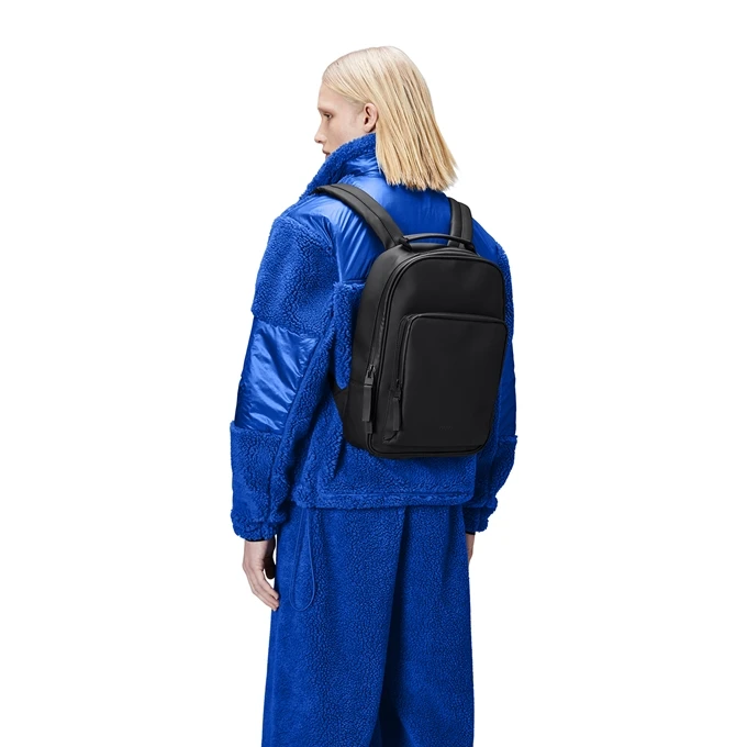 Rains Book Daypack W3 black Rains Book Daypack W3 Black -Mode Tassen Verkoopwinkel image 3624