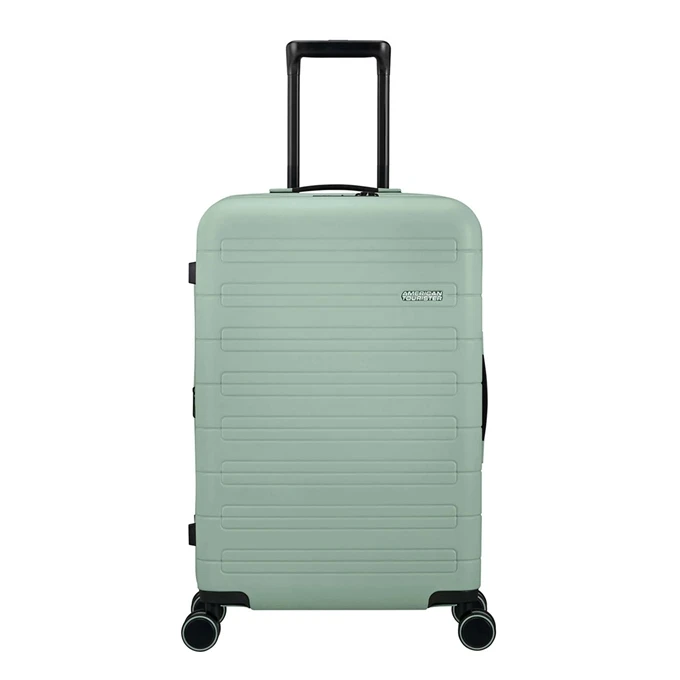 American Tourister Novastream Spinner 67 Exp nomad green American Tourister Novastream Spinner 67 Exp Nomad Green -Mode Tassen Verkoopwinkel image 409