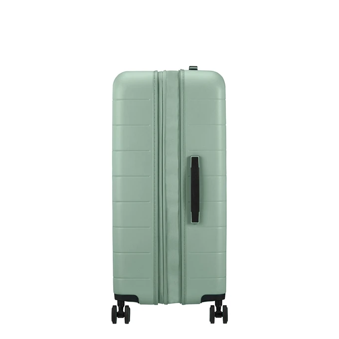 American Tourister Novastream Spinner 67 Exp nomad green American Tourister Novastream Spinner 67 Exp Nomad Green -Mode Tassen Verkoopwinkel image 413