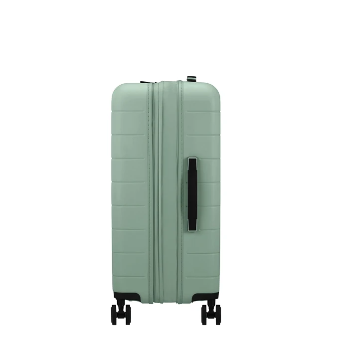 American Tourister Novastream Spinner 67 Exp nomad green American Tourister Novastream Spinner 67 Exp Nomad Green -Mode Tassen Verkoopwinkel image 414