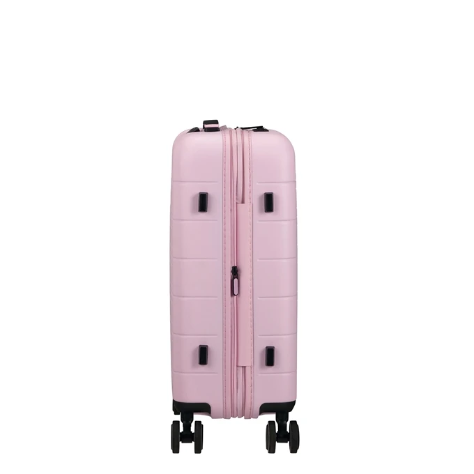 American Tourister Novastream Spinner 55 Exp soft pink American Tourister Novastream Spinner 55 Exp Soft Pink -Mode Tassen Verkoopwinkel image 704