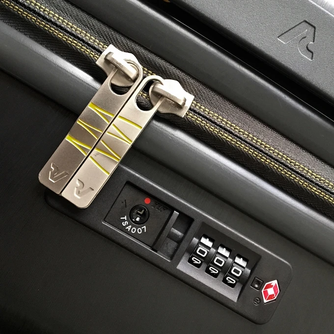 Roncato Stellar Large 4 Wiel Trolley Exp antracite Roncato Stellar Large 4 Wiel Trolley Exp Antracite -Mode Tassen Verkoopwinkel image 715