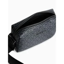 Calvin Klein Ck Must Camera Bag Black Classic Mono 6 Calvin Klein Ck Must Camera Bag Black Classic Mono -Mode Tassen Verkoopwinkel image 8148
